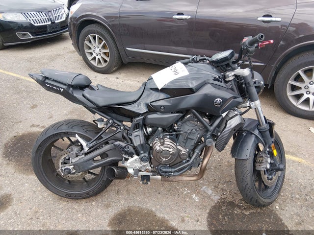 Yamaha Fz07 C 2016 JYARM06Y5GA001959 Image 12