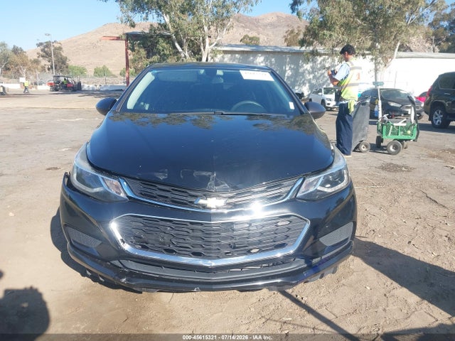 Chevrolet Cruze Lt Auto 2018 1G1BE5SM5J7191861 Image 12