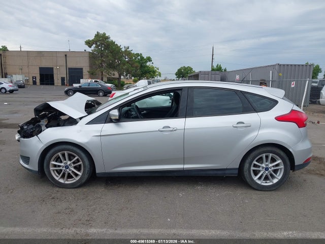 Ford FOCUS SE 2017 1FADP3K22HL271607 Image 15