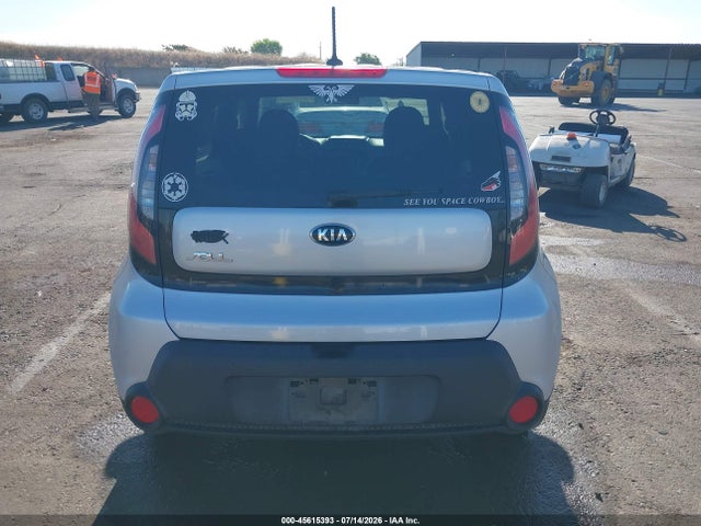 KIA SOUL + 2015 KNDJP3A57F7802203 Image 16