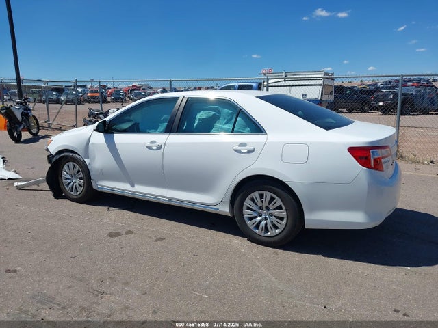 Toyota CAMRY LE 2014 4T1BF1FK1EU419086 Image 3