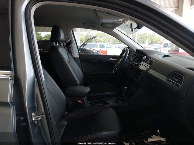 2018 Volkswagen Tiguan 2.0t Se/2.0t Sel მანქანა იყიდება აუქციონზე, vin: 3VV3B7AX1JM024612, აუქციონის ნომერი: 45615413