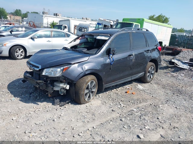 Subaru Forester 2.5i 2018 JF2SJABC0JH557708 Image 2