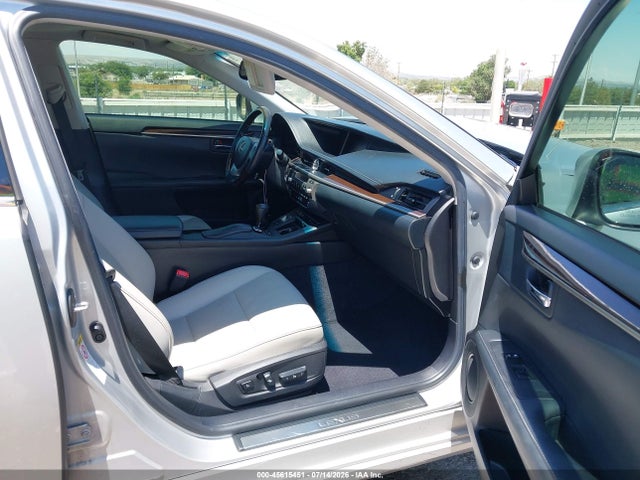 45615451 :رقم المزاد ، JTHBK1GG8D2010750 vin ، 2013 Lexus Es 350 مزاد بيع