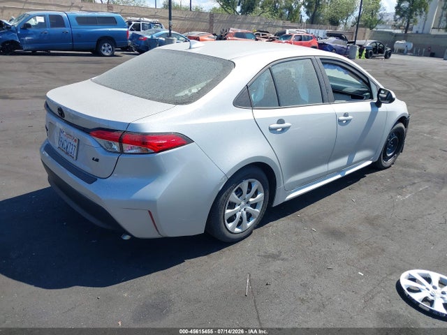 Toyota COROLLA LE 2026 5YFB4MDE8TP368057 Image 4