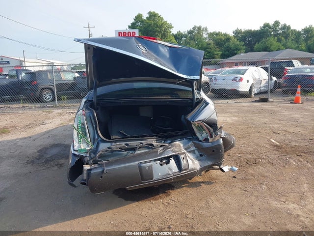 45615471 :رقم المزاد ، 1G6KD5EY5AU136985 vin ، 2010 Cadillac Dts 1sc مزاد بيع