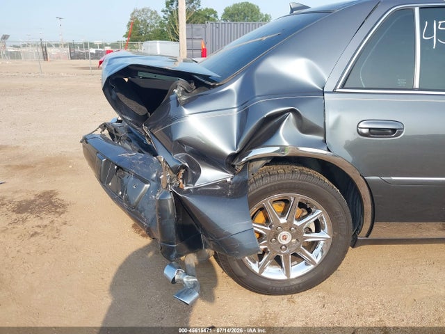45615471 :رقم المزاد ، 1G6KD5EY5AU136985 vin ، 2010 Cadillac Dts 1sc مزاد بيع