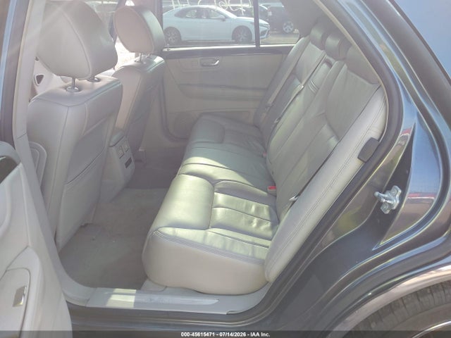 45615471 :رقم المزاد ، 1G6KD5EY5AU136985 vin ، 2010 Cadillac Dts 1sc مزاد بيع