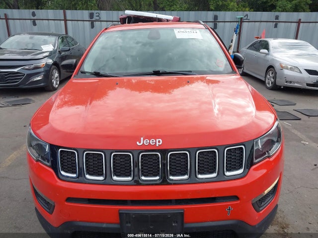 3C4NJDAB6JT126846 Jeep Compass Sport 4x4