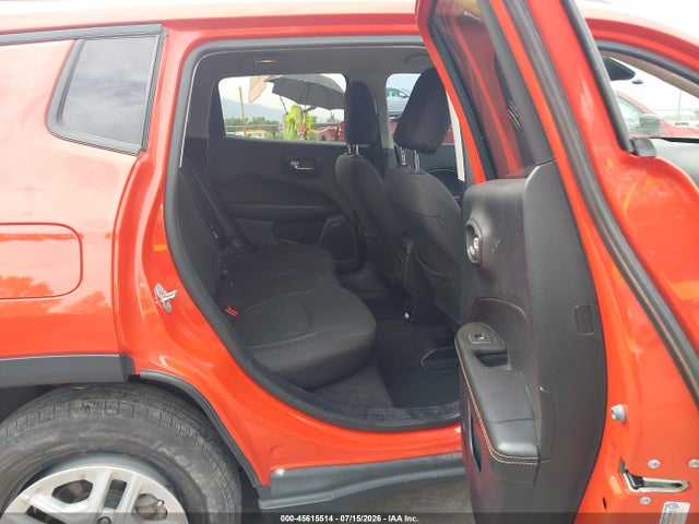 3C4NJDAB6JT126846 Jeep Compass Sport 4x4