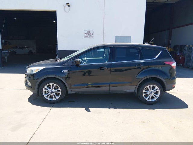 1FMCU9GD6HUE50234 Ford ESCAPE SE