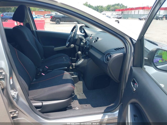2011 Mazda Mazda2 Touring მანქანა იყიდება აუქციონზე, vin: JM1DE1HZ6B0117662, აუქციონის ნომერი: 45615560