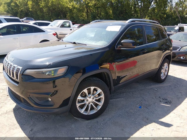 45615568 :رقم المزاد ، 1C4PJMCB5KD107296 vin ، 2019 Jeep Cherokee Latitude 4x4 مزاد بيع