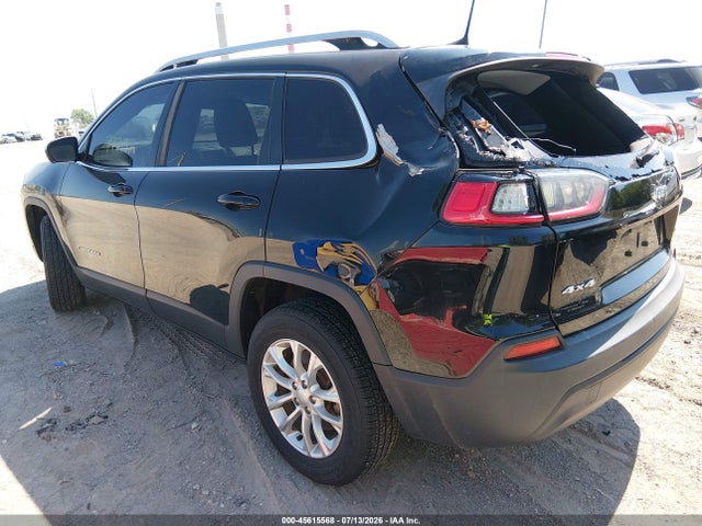 45615568 :رقم المزاد ، 1C4PJMCB5KD107296 vin ، 2019 Jeep Cherokee Latitude 4x4 مزاد بيع