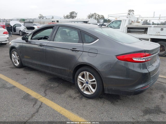 3FA6P0HD7JR253286 Ford FUSION SE
