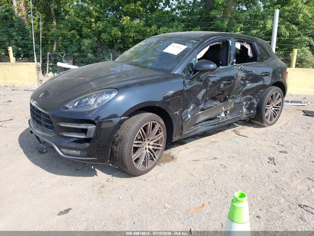 2015 Porsche Macan Turbo მანქანა იყიდება აუქციონზე, vin: WP1AF2A59FLB99015, აუქციონის ნომერი: 45615634