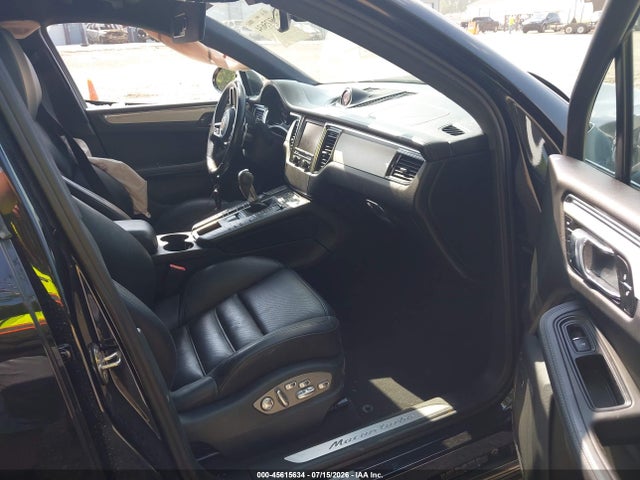 2015 Porsche Macan Turbo მანქანა იყიდება აუქციონზე, vin: WP1AF2A59FLB99015, აუქციონის ნომერი: 45615634