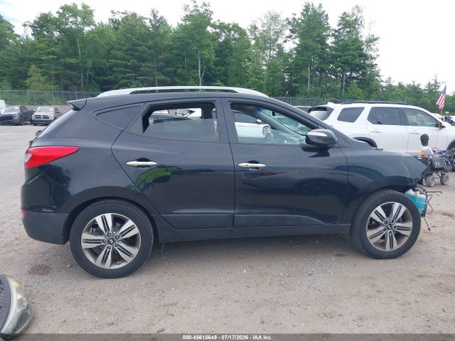 KM8JUCAGXFU117409 Hyundai Tucson Limited