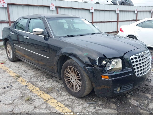 45615744 :رقم المزاد ، 2C3CA5CV0AH122809 vin ، 2010 Chrysler 300 Touring/signature Series/executive Series مزاد بيع