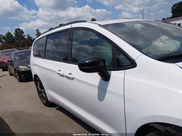 Продажа на аукционе авто 2025 Chrysler Pacifica Limited, vin: 2C4RC1GGXSR522134, номер лота: 45615749