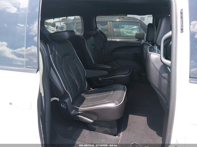 Продажа на аукционе авто 2025 Chrysler Pacifica Limited, vin: 2C4RC1GGXSR522134, номер лота: 45615749
