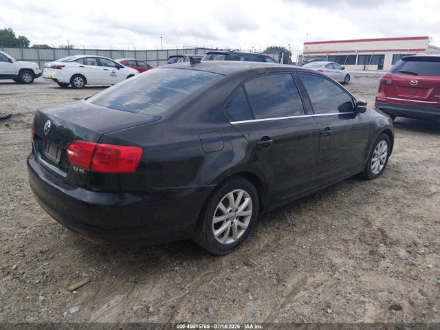 2013 Volkswagen Jetta 2.5l Se მანქანა იყიდება აუქციონზე, vin: 3VWDX7AJ6DM267740, აუქციონის ნომერი: 45615769