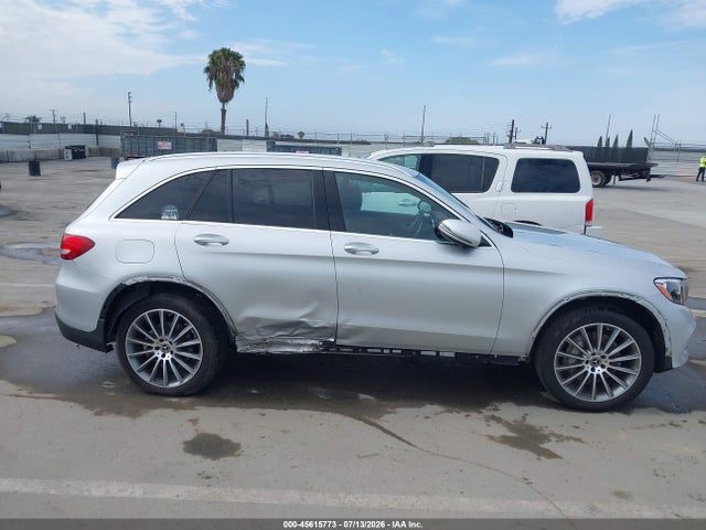 45615773 :رقم المزاد ، WDC0G4JB7JV103711 vin ، 2018 Mercedes-benz Glc 300 مزاد بيع
