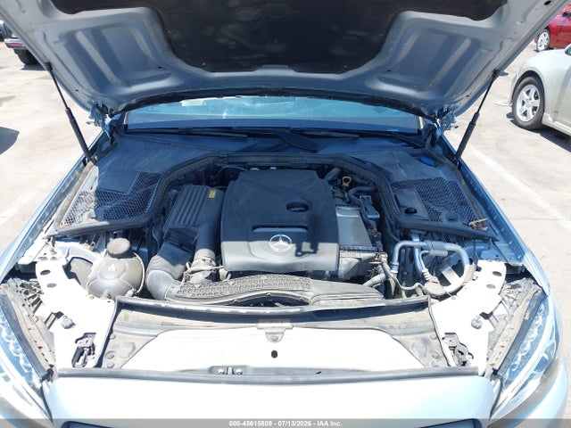 2018 Mercedes-benz C 300 მანქანა იყიდება აუქციონზე, vin: WDDWF4JB8JR400648, აუქციონის ნომერი: 45615809