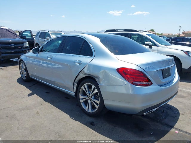 WDDWF4JB8JR400648 Mercedes-Benz C 300