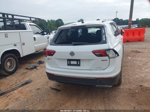 2021 Volkswagen Tiguan 2.0t Se/2.0t Se R-line Black/2.0t Sel მანქანა იყიდება აუქციონზე, vin: 3VV2B7AX6MM069884, აუქციონის ნომერი: 45615874