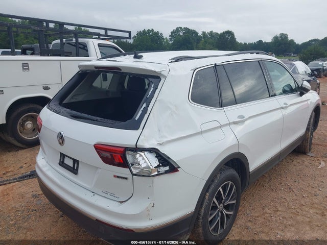 2021 Volkswagen Tiguan 2.0t Se/2.0t Se R-line Black/2.0t Sel მანქანა იყიდება აუქციონზე, vin: 3VV2B7AX6MM069884, აუქციონის ნომერი: 45615874