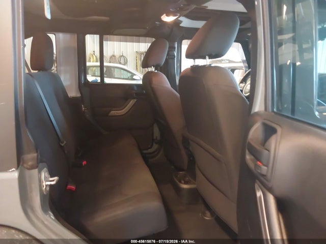 45615876 :رقم المزاد ، 1C4BJWDG8FL689065 vin ، 2015 Jeep Wrangler Unlimited Sport مزاد بيع