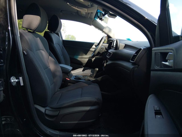 Продажа на аукционе авто 2021 Hyundai Tucson Value, vin: KM8J3CA46MU394919, номер лота: 45615902