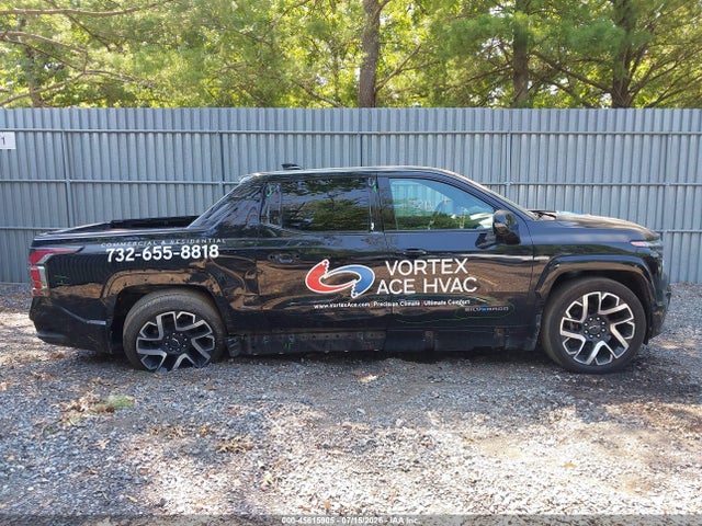 2024 Chevrolet Silverado Ev First-edition Rst 4wd მანქანა იყიდება აუქციონზე, vin: 1GC40ZEL8RU300724, აუქციონის ნომერი: 45615905