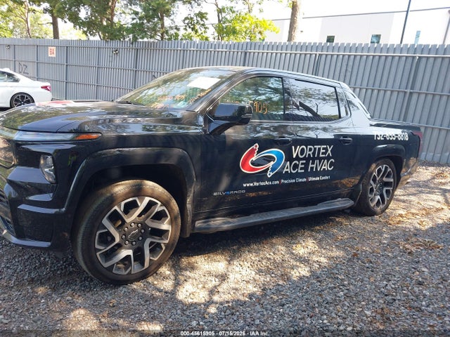 2024 Chevrolet Silverado Ev First-edition Rst 4wd მანქანა იყიდება აუქციონზე, vin: 1GC40ZEL8RU300724, აუქციონის ნომერი: 45615905