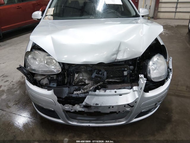 2006 Volkswagen Jetta 2.5 მანქანა იყიდება აუქციონზე, vin: 3VWRG71K16M744933, აუქციონის ნომერი: 45615909
