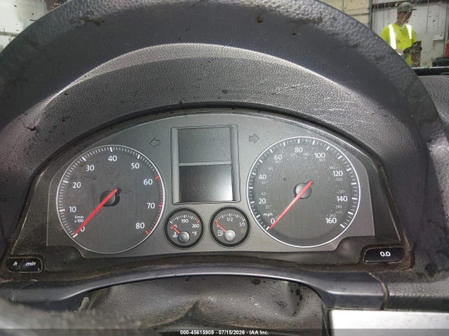 2006 Volkswagen Jetta 2.5 მანქანა იყიდება აუქციონზე, vin: 3VWRG71K16M744933, აუქციონის ნომერი: 45615909