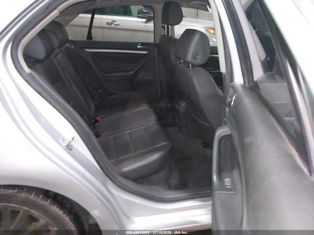 2006 Volkswagen Jetta 2.5 მანქანა იყიდება აუქციონზე, vin: 3VWRG71K16M744933, აუქციონის ნომერი: 45615909