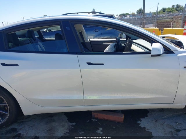 Aukcja sprzedaży 2021 Tesla Model 3 Long Range Dual Motor All-wheel Drive, vin: 5YJ3E1EB5MF003305, numer aukcji: 45615925