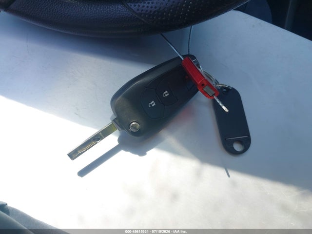 KL7CJKSM7MB368432 Chevrolet Trax Fwd Ls