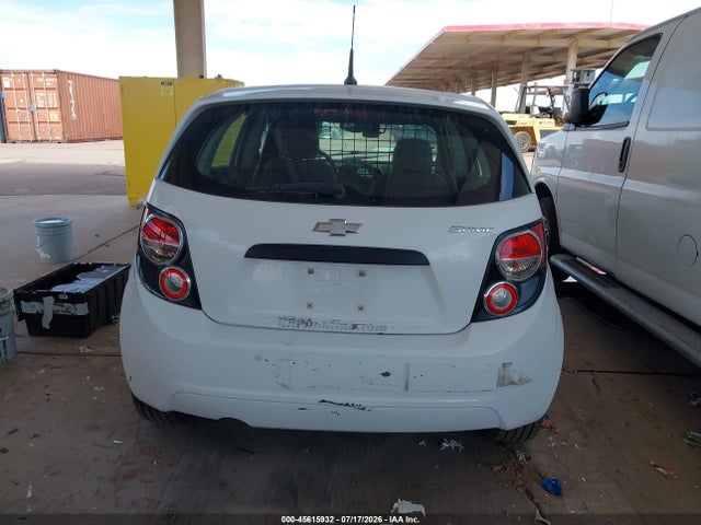 Chevrolet Sonic Ls Auto 2014 1G1JA6SH5E4222209 Image 16