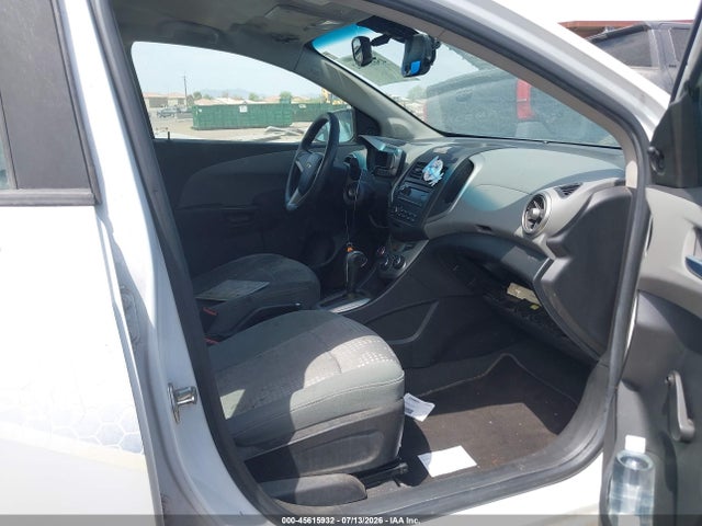Chevrolet Sonic Ls Auto 2014 1G1JA6SH5E4222209 Image 5