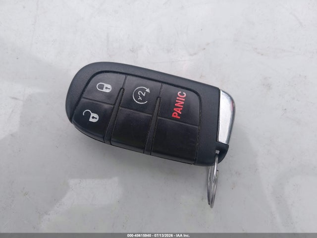 Продаж на аукціоні авто 2018 Jeep Renegade Latitude Fwd, vin: ZACCJABB7JPJ35953, номер лоту: 45615940