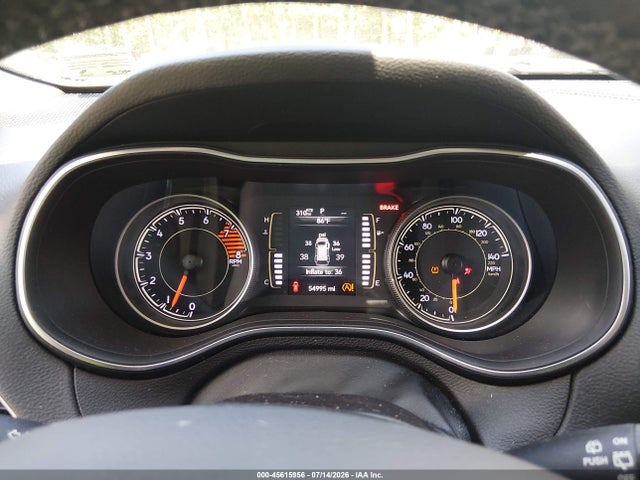 45615956 :رقم المزاد ، 1C4PJLMX6MD114393 vin ، 2021 Jeep Cherokee Latitude Lux Fwd مزاد بيع