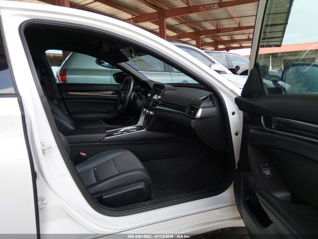 1HGCV3F29NA037107 Honda Accord Hybrid Sport