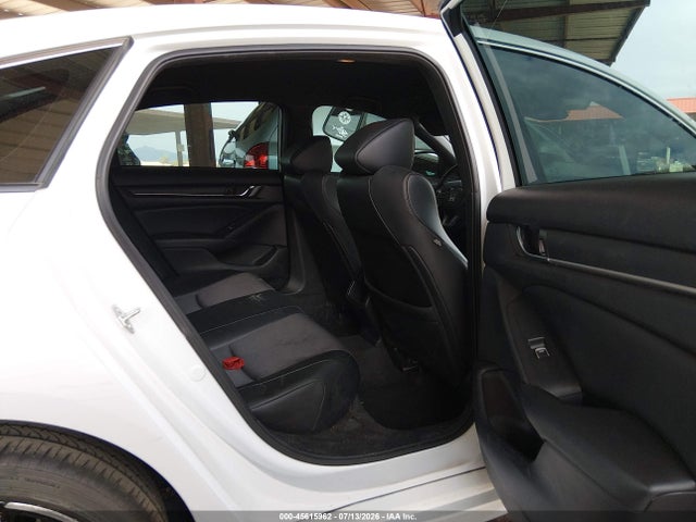 1HGCV3F29NA037107 Honda Accord Hybrid Sport