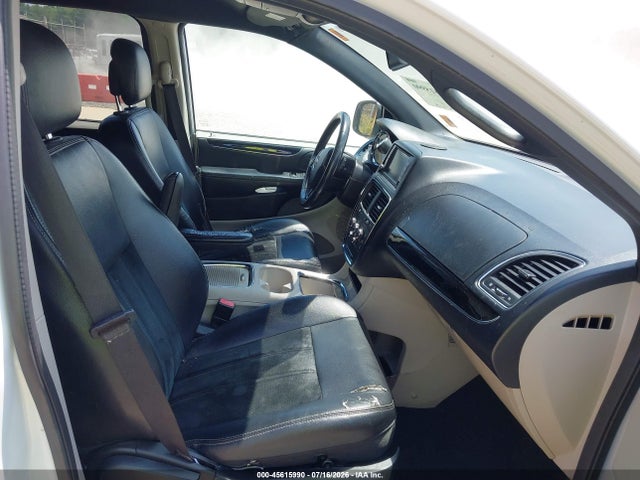 45615990 :رقم المزاد ، 2C4RDGCG4HR699972 vin ، 2017 Dodge Grand Caravan Sxt مزاد بيع