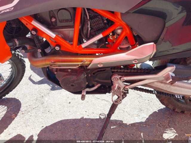 45616012 :رقم المزاد ، VBKLEV409MM709545 vin ، 2021 Ktm 690 Enduro R مزاد بيع