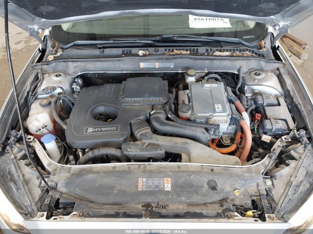 3FA6P0UU5JR243555 Ford Fusion Hybrid S