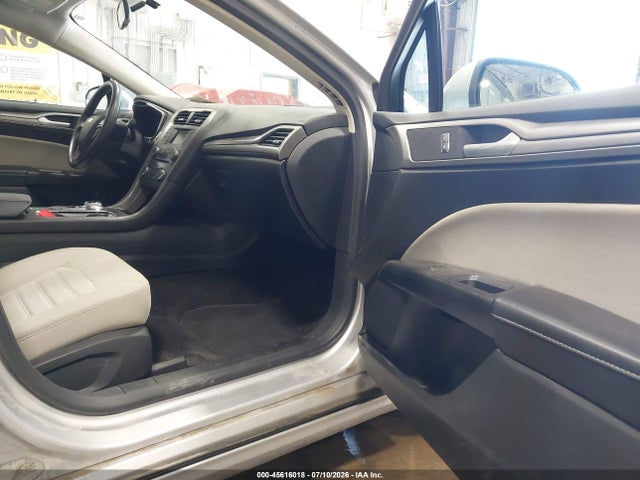 3FA6P0UU5JR243555 Ford Fusion Hybrid S